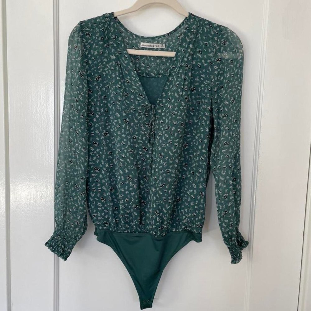 Abercrombie & Fitch body suit
